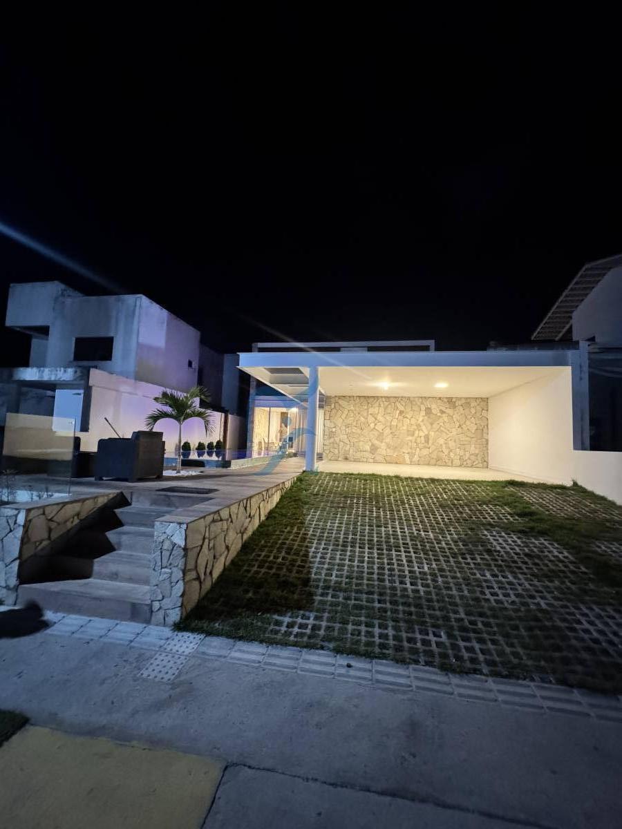 Casa à venda em Barra de São Miguel, com 4 quartos - SR IMÓVEIS